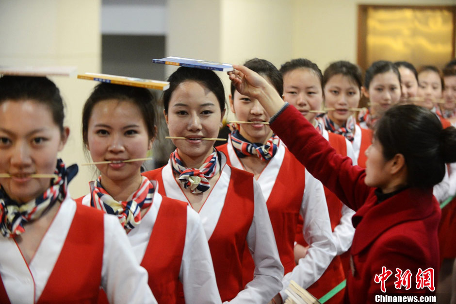 烟花三月 准<em>空姐</em>美女扮靓瘦西湖【3】--图说