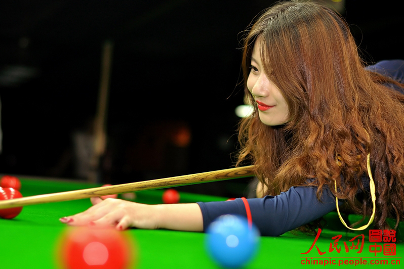 �Ը�����������