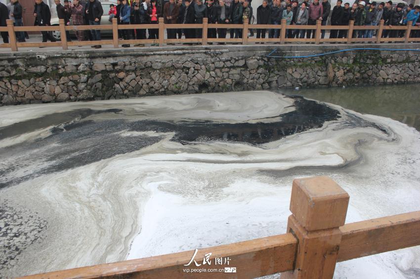 2014��3��5�գ��㽭ʡ�����У�����������滹Ư�������ۺ���ĭ��