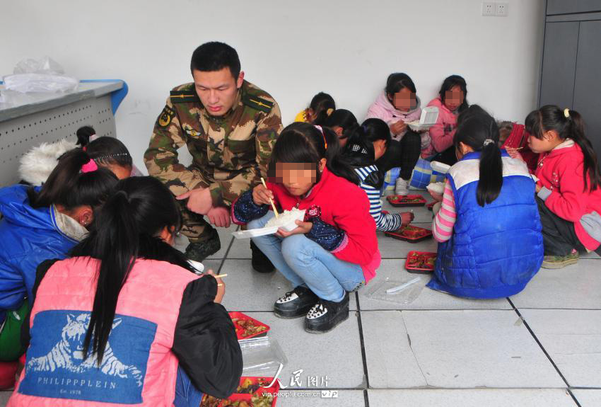 浙江台州救助18名四川彝族童工【6】--图说中