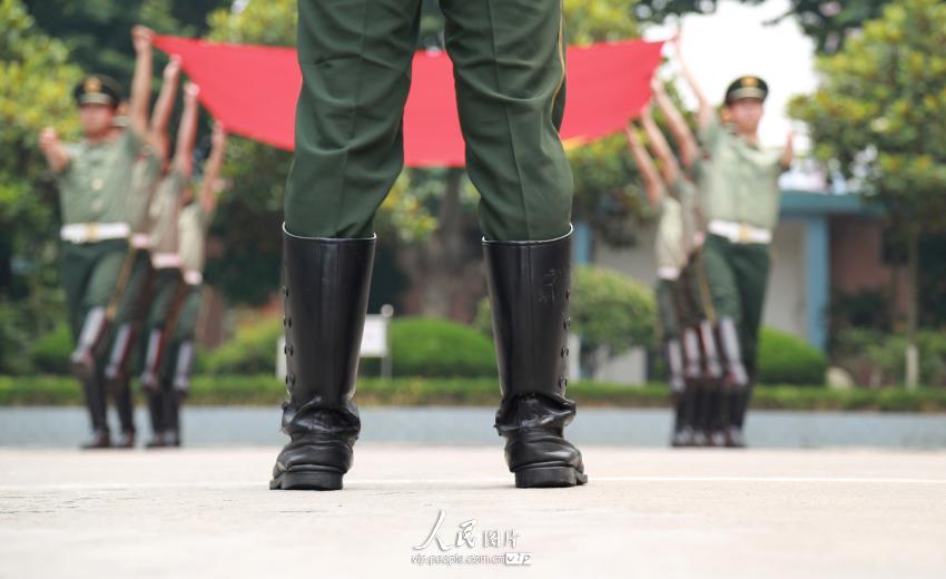 ��ѵ��Ա���ϸ�Ҫ���£���Ա������ѵ����