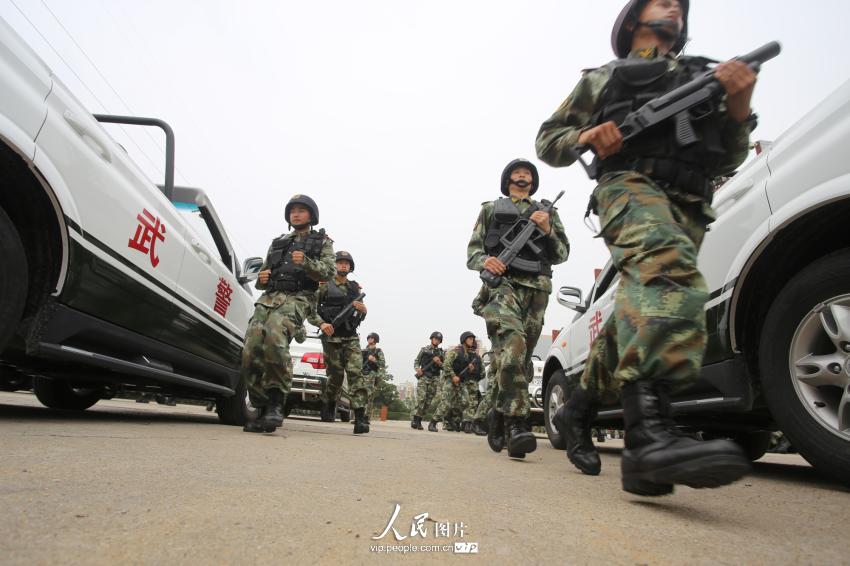 7��7�����磬Ѳ�߹ٱ����ų���