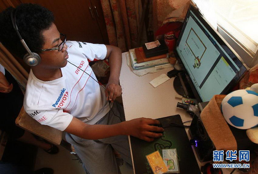 7��22�գ������ͨ��������ѧϰӢ�