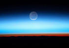 NASA发月球照庆中秋