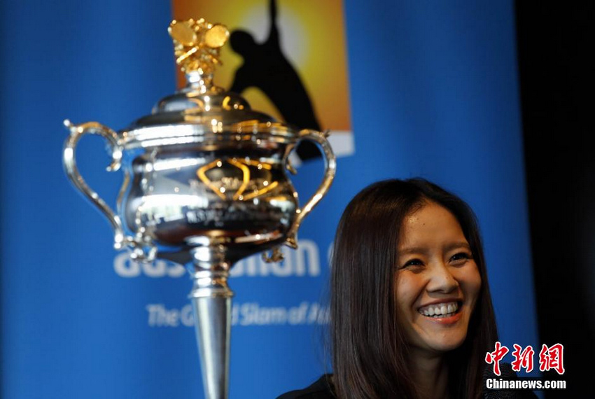 李娜上海宣布将“重返”2015年澳网公开赛