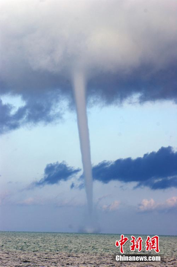 ���壺�ຣ���֡�����ˮ�����ؾ��ۡ�3��