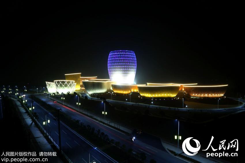 ���������մ������Ǵ����ơ��̿㡱  �������²ۡ�5��