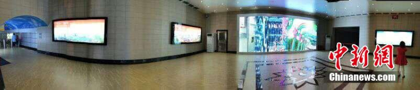 2月24日，马鞍山竖井电梯入口大厅宽敞明亮。
