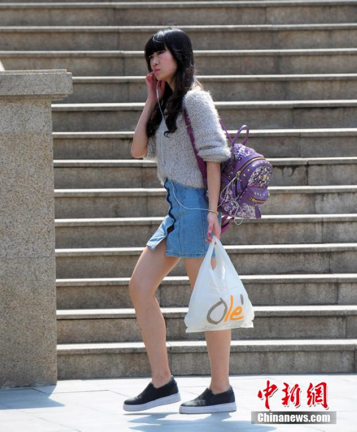 �人�ֳ������� �����������С�2��