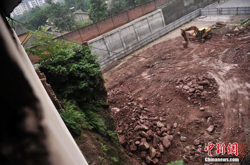 ����3000��ƽ�׳����䡰�µ��� ����ݡ����С�3��