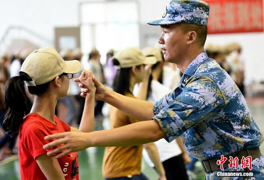 ��95��Ů��ѧ����ѵѧ������2��