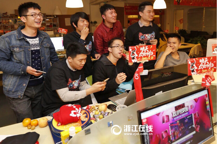 Ա������һ��ۿ���è֮ҹ��