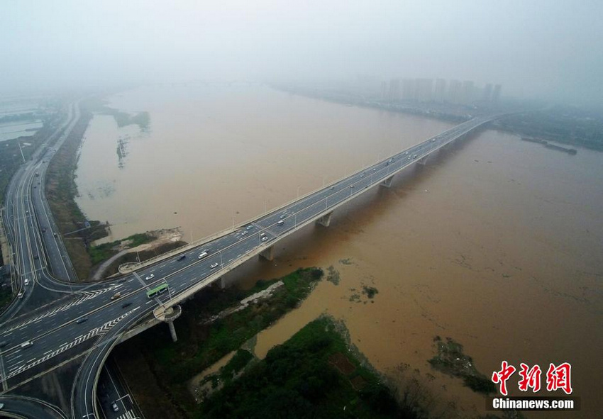 湖南湘江遭遇最强冬汛 部分站点超警戒水位