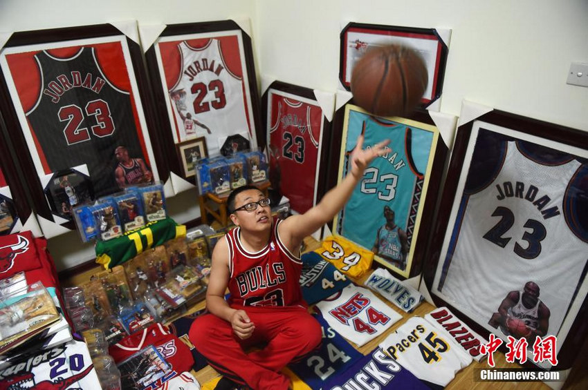 ��������ӡ�20�껨��40����Ԫ�ղ�NBA����Ʒ