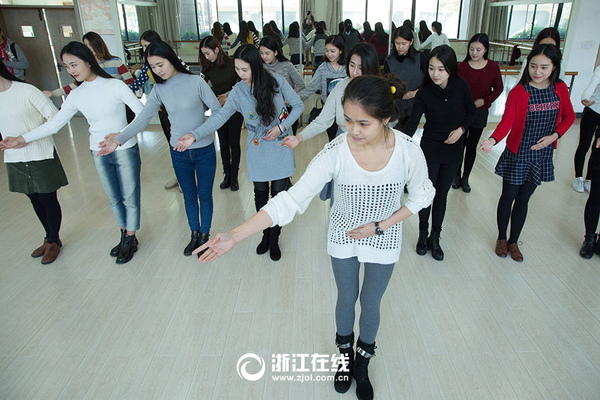 �������绥�������־Ը�������ѡ�δ�ĥ��