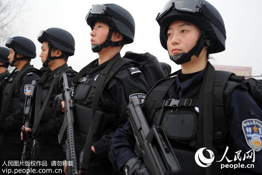 ��С��ÿ�κ�ս����һ�����ʱ��������Ȼ�Ե���Щ��С��������Я����װ��ȴһ�㲻�١�