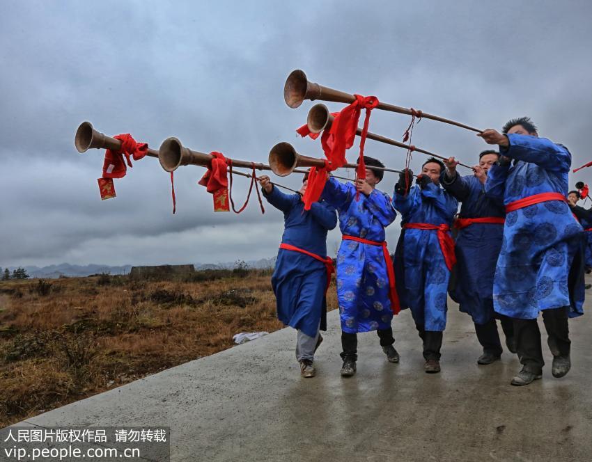 高清：揭开神秘面纱！大年三十的苗家婚礼【12】