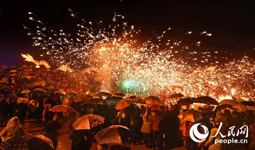 ����ͭ��������������Ԫ����8��