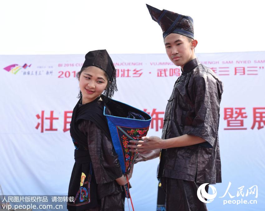 ׳����ŮT̨���� �������۽硾6��