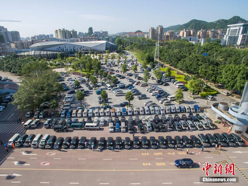 �������ݹ�������չʾ ���ļ����1200Ԫ