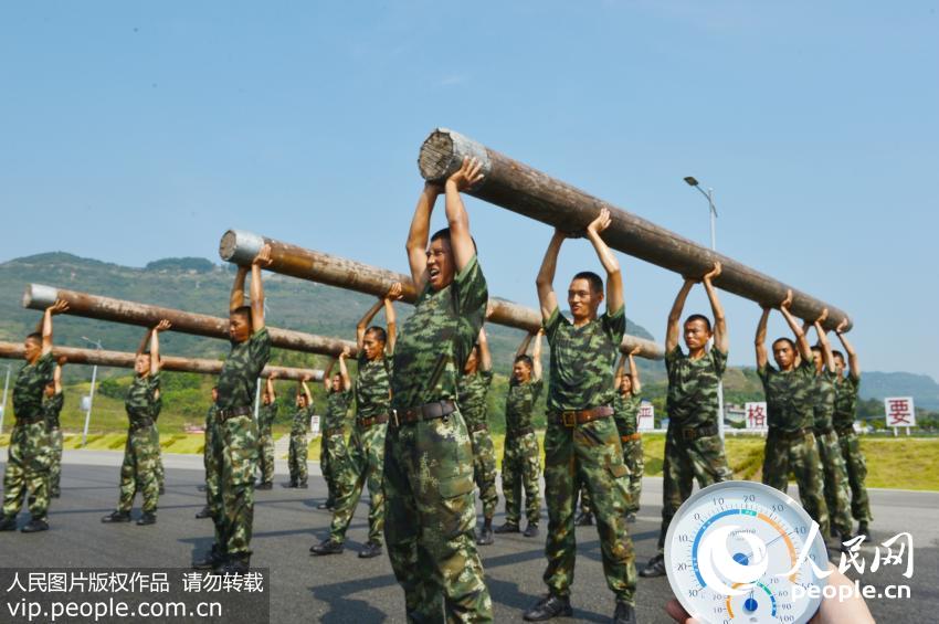 �侯�����ܶ���֧�������ж��ڸ����¿�չ����ѵ����