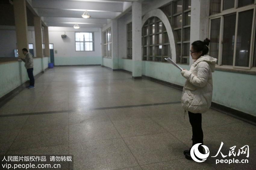 �������塱����ҹ�� ��ս2017��˶ʿ�о������ԡ�6��