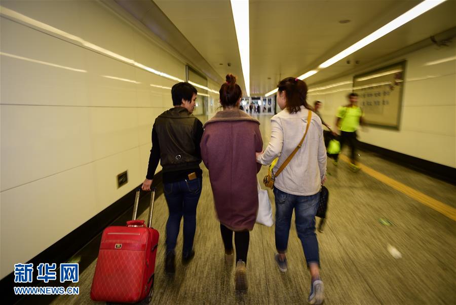 1��10�գ������̾����ۣ���һ���͹�˼�ѣ���һ��������������˾ĳĳ������վ�ɳ�������һ�����顣