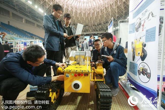 2016��10��22�գ�����ѡ���ڵ��ԡ��Ĵ�ʽ���Ͳֿ�Ѳ�����������ˡ���