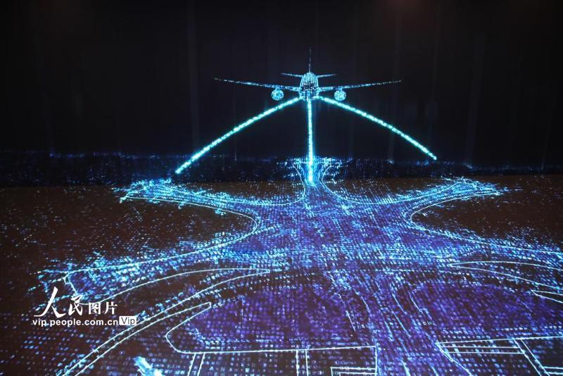 2021年4月29日，北京大兴国际机场临空经济区综合展示中心内的动画展演。